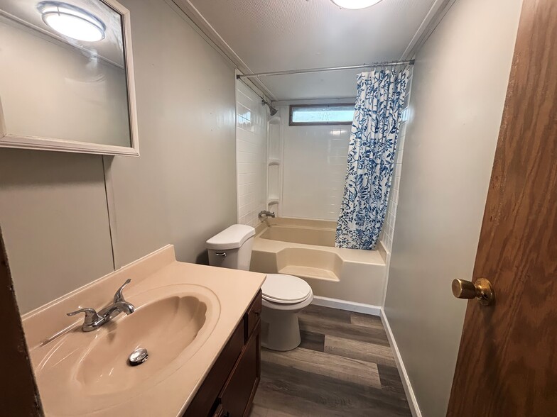Building Photo - 508 Timber Ridge Ln