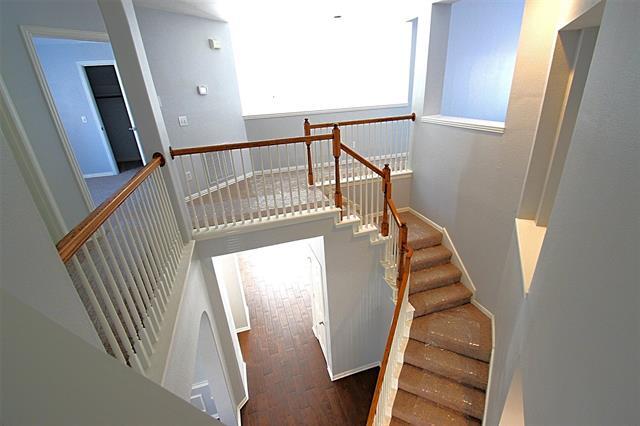 Building Photo - 18620 Gibbons Dr