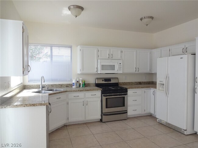 Building Photo - 1533 Honey Vista Ln