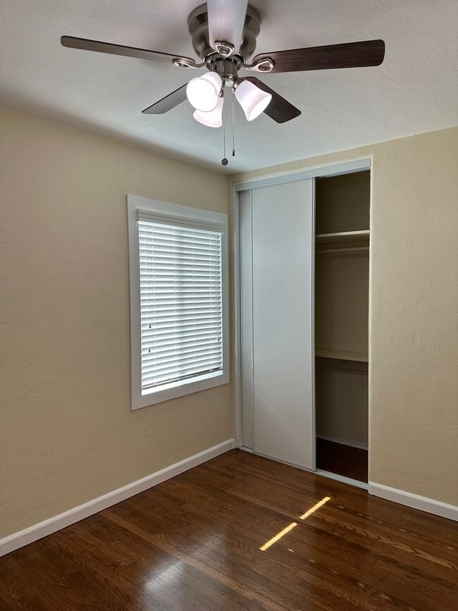 Building Photo - 317 Richfield Ave