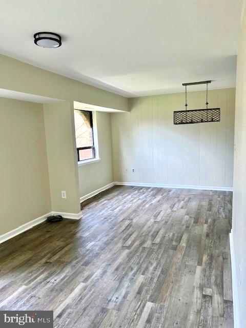 Building Photo - 21 Silverwood Cir