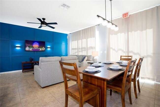 Building Photo - 3181 Tocoa Cir