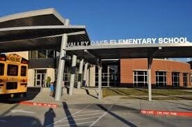 Building Photo - 8306 Hillendahl Blvd