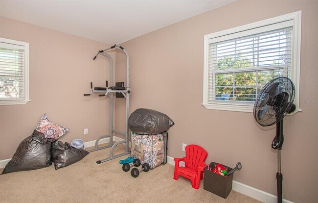 Building Photo - 7864 15th Way N