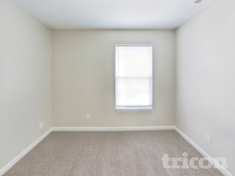 Building Photo - 1298 Constitution Dr