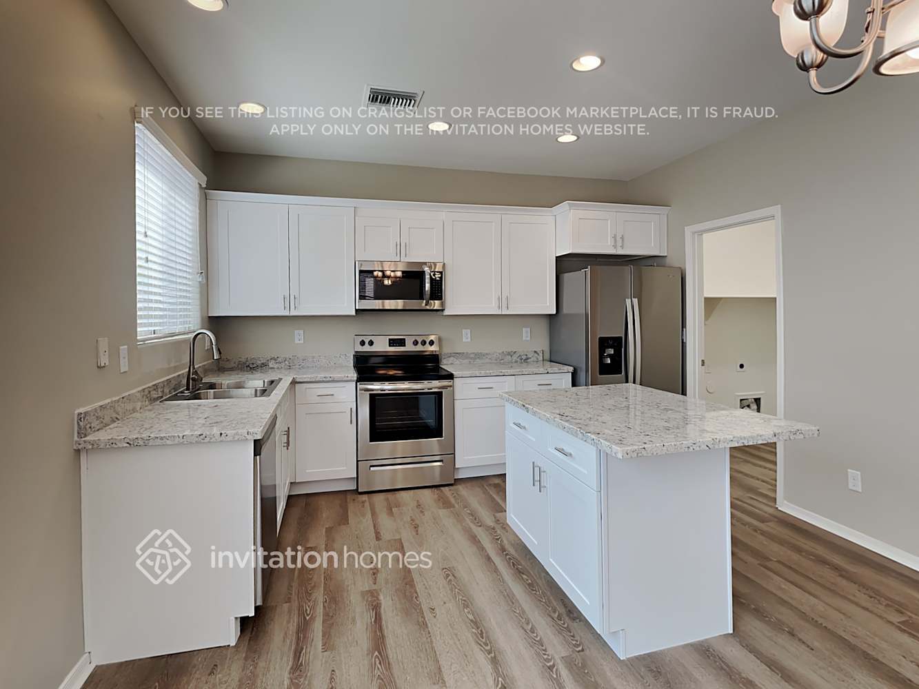 Building Photo - 15126 N 173rd Dr