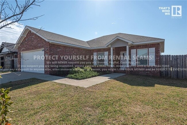 Building Photo - 211 Grove Ln