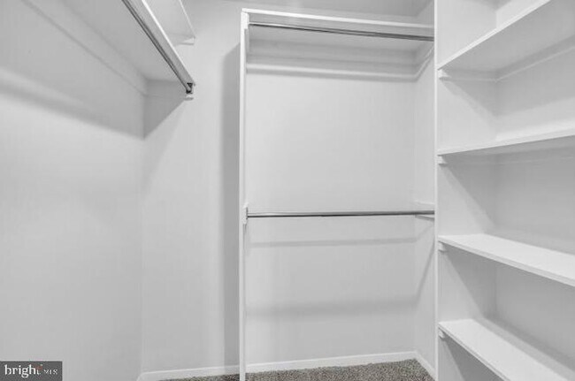 Building Photo - 250 S Reynolds St