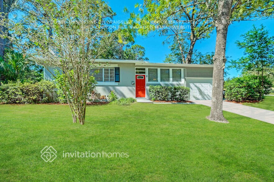 Building Photo - 2459 Mercer Cir S