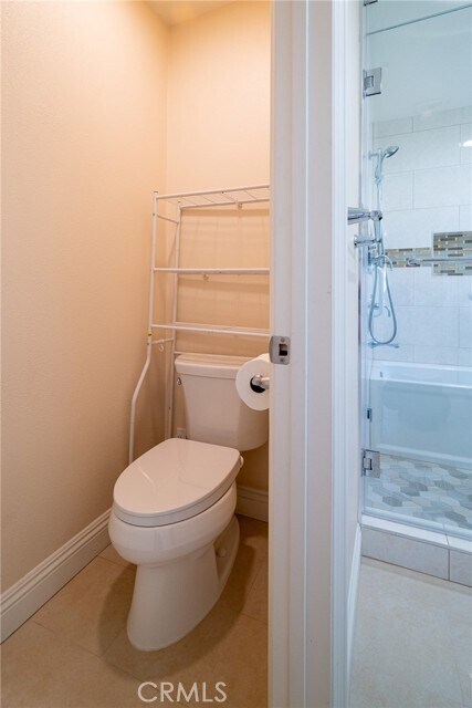 Building Photo - 19922 E Country Hollow Dr