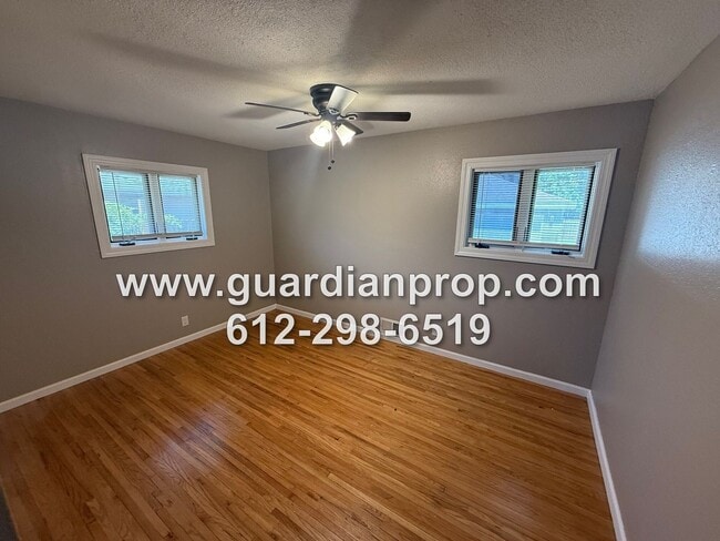 Building Photo - Cottage Grove House Available Now, Lower F...