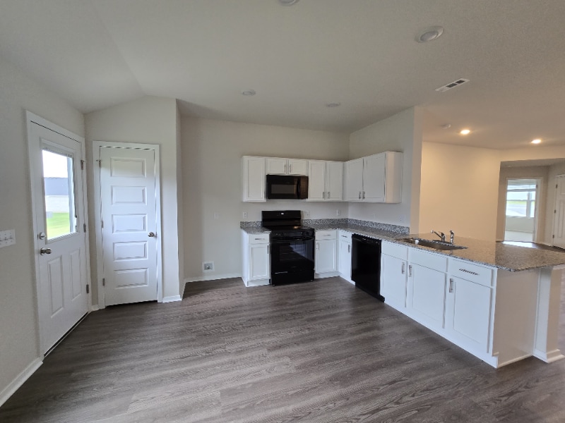 Building Photo - 2701 Murphy St