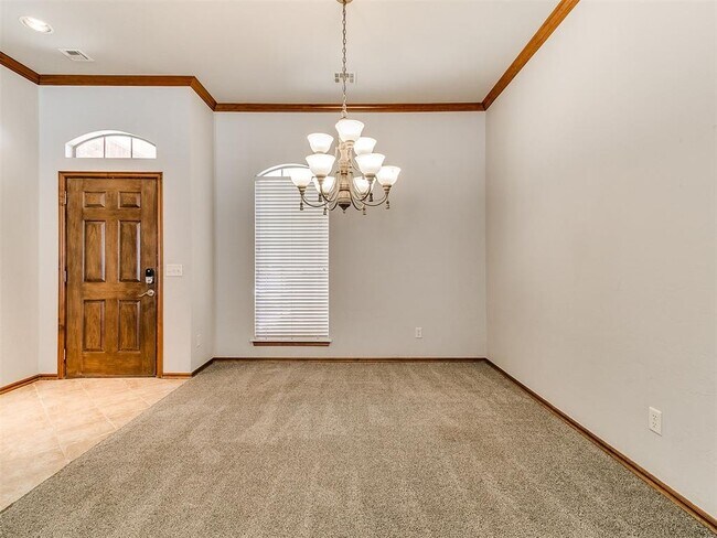 Building Photo - 8401 NW 107th St