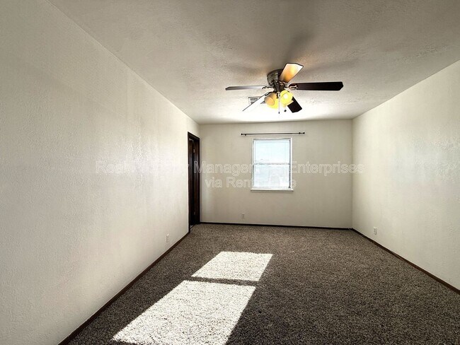 Building Photo - 8081 NW 23rd St