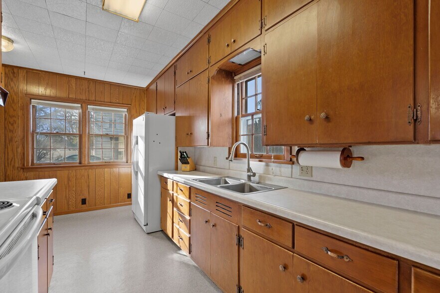 Building Photo - 1109 3rd St NW