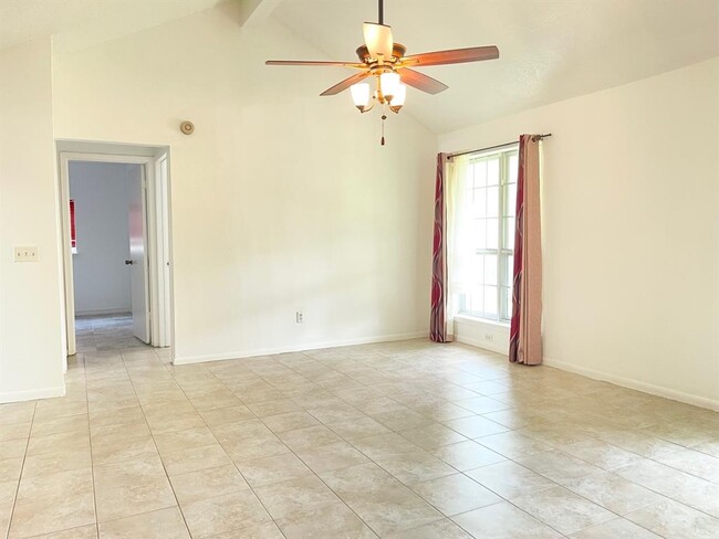 Building Photo - 1603 Brook Meadow Dr