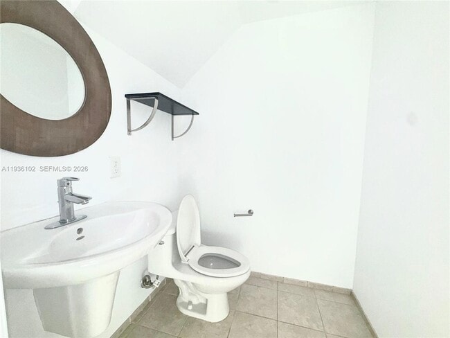 Building Photo - 60 SW 13th St