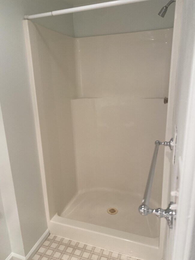 Building Photo - 5621 Fauntleroy Way SW