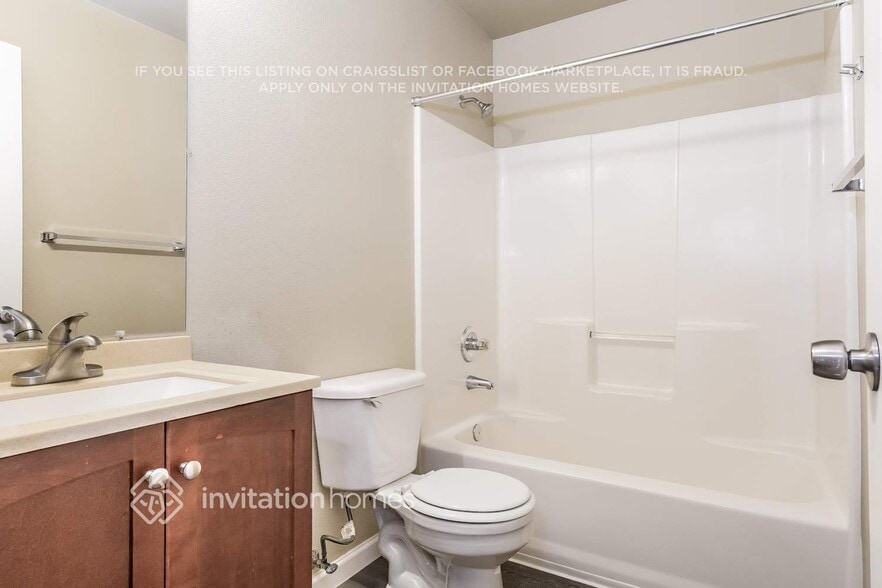 Building Photo - 16914 130th Ave E