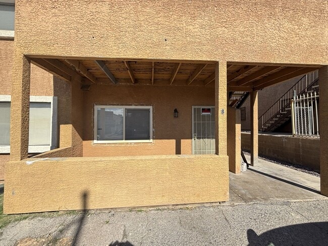 Building Photo - 6940 Hopkins Dr