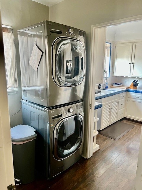 Laundry room - 1039 S Alfred St