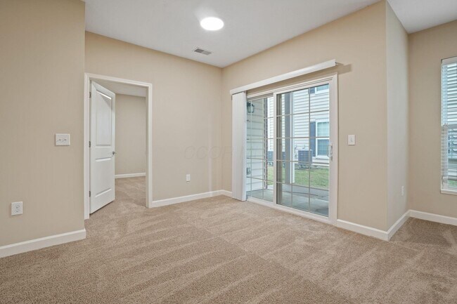 Building Photo - 5119 Foxtail Pine St