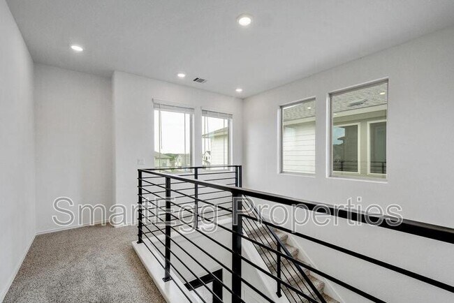 Building Photo - 1103 Diggy Dr