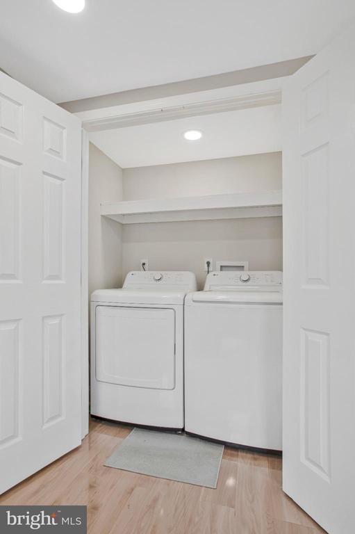 Building Photo - 1102 Carroll St