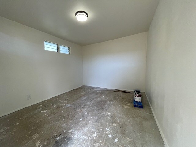 Building Photo - 1449 Ulupuni St