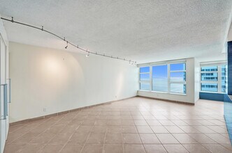 Building Photo - 1620 S Ocean Blvd