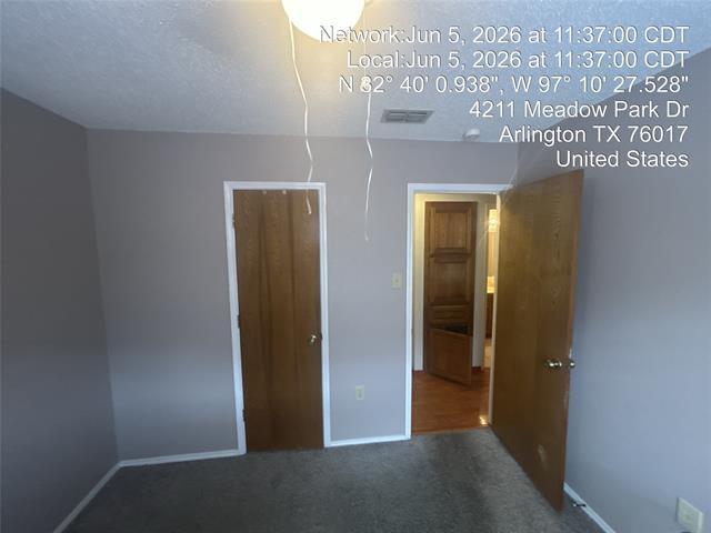 Building Photo - 4211 Meadow Park Dr