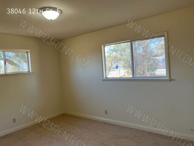 Building Photo - 38046 12th St E