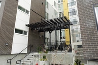 Building Photo - Eastlake Flats