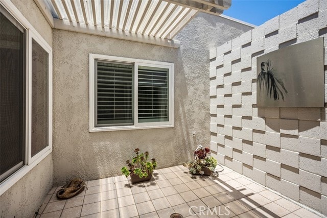Building Photo - 2272 Via Mariposa E