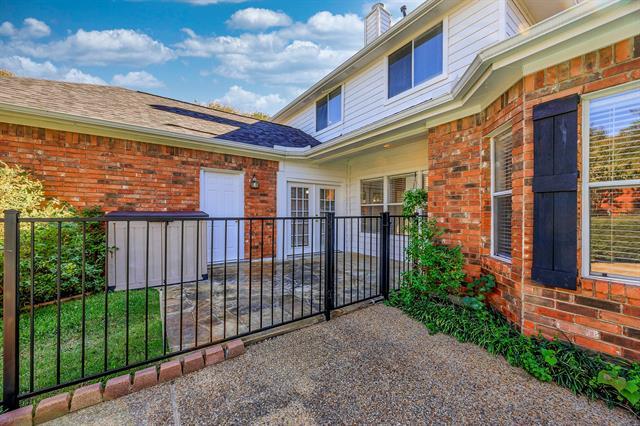 Building Photo - 2705 Trophy Dr