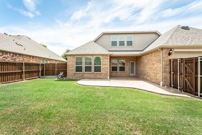 Building Photo - 1034 Blanco Drive