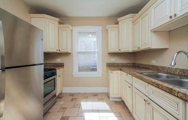 Building Photo - 6515 W 28th St