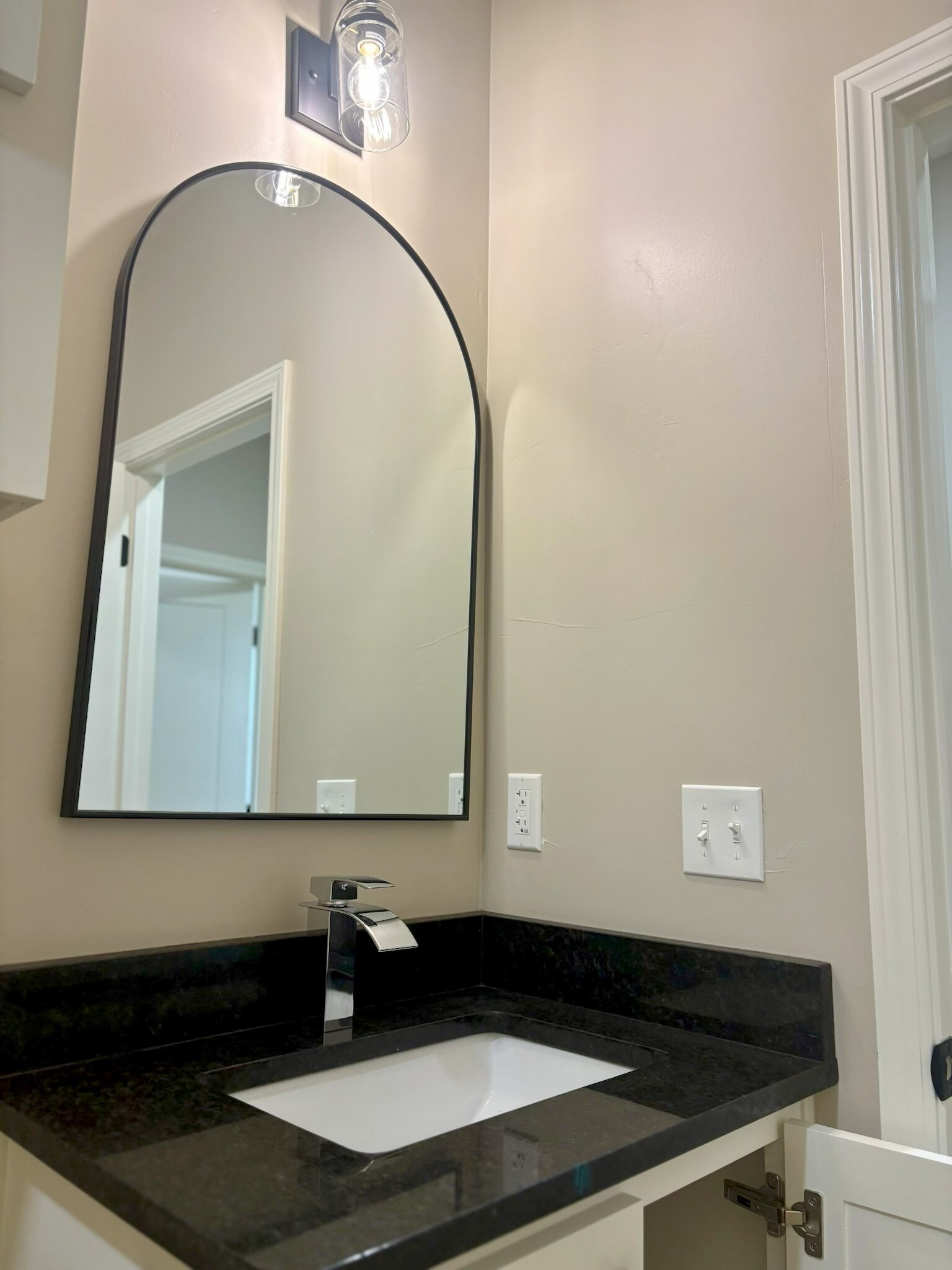Building Photo - 11075 Tierra Santa Dr