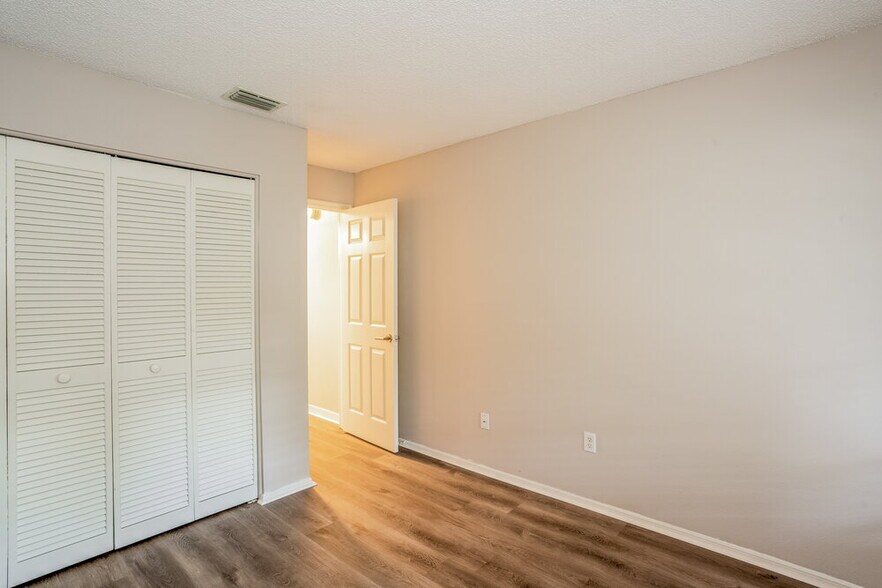 Building Photo - 1512 Blueteal Dr