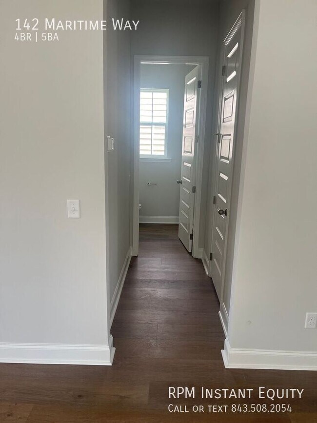 Building Photo - 142 Maritime Way