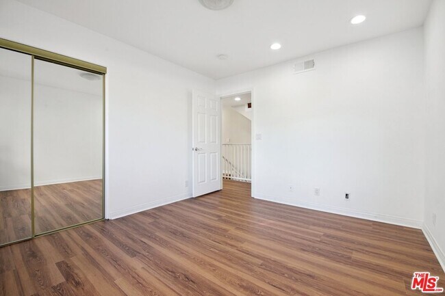 Building Photo - 12010 Texas Ave