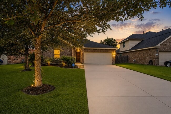 Building Photo - 25531 Forest Springs Lake