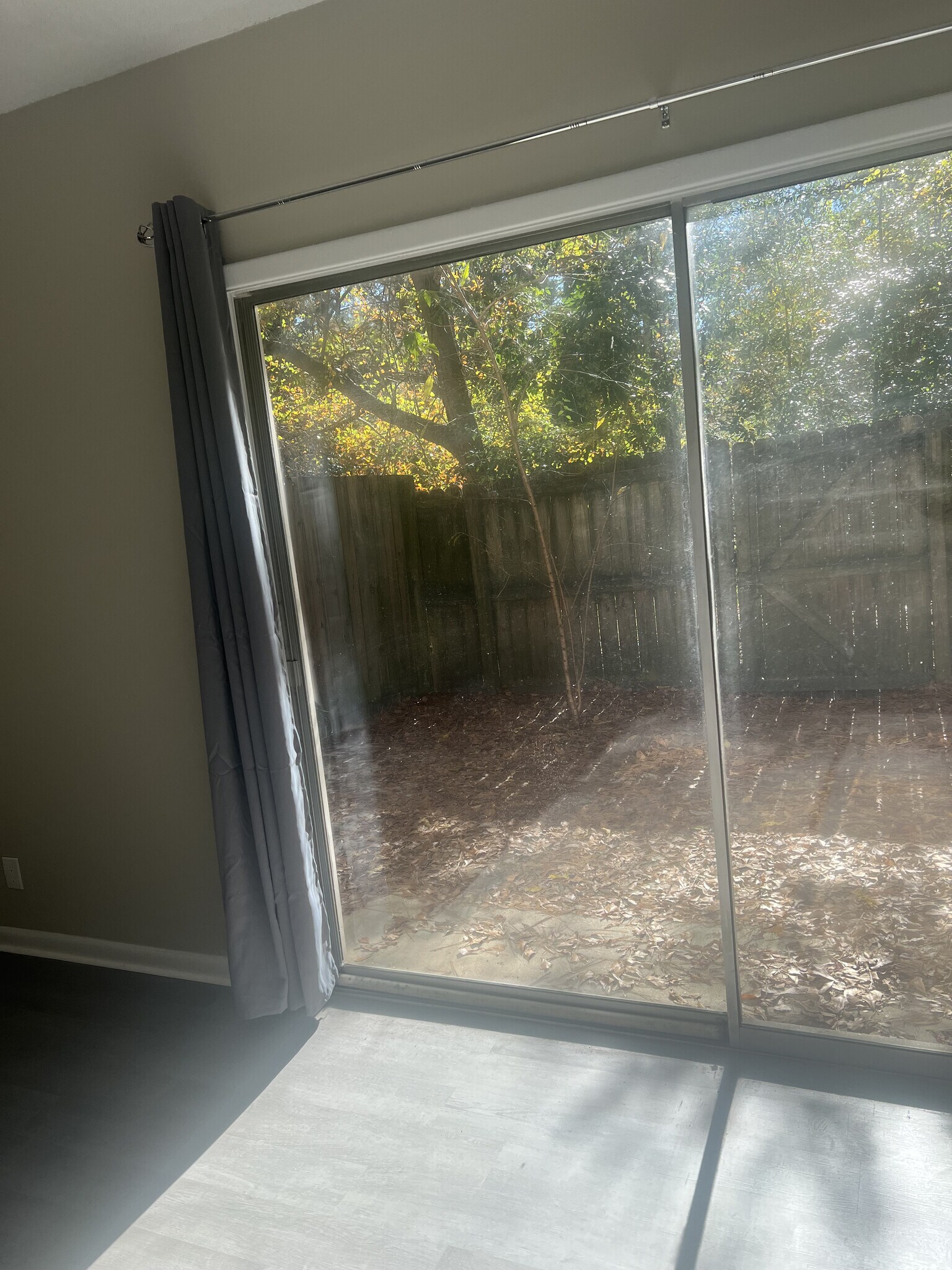 Building Photo - 595 Winding Creek Rd