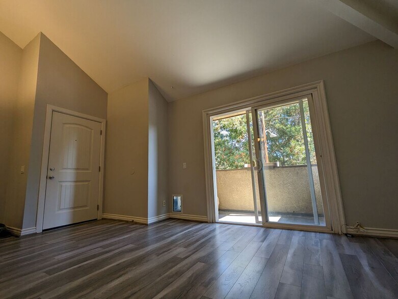 Building Photo - 2925 E Spaulding St