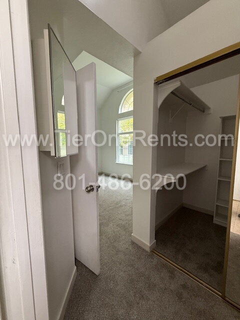 Building Photo - move in special: $500 off first months rent