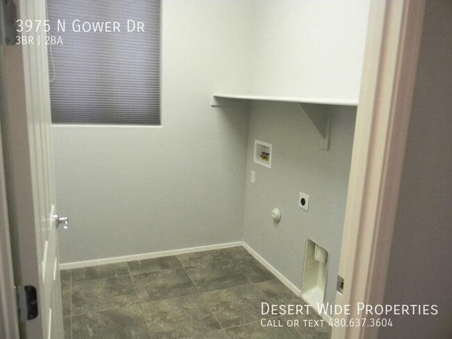 Building Photo - 3975 N Gower Dr