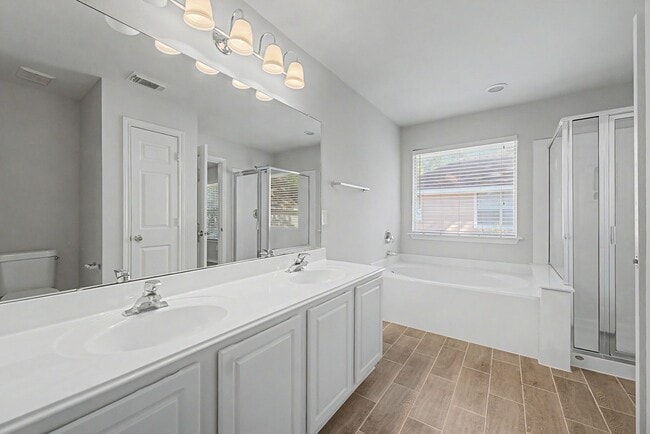 Building Photo - 43 S Camellia Grove Cir