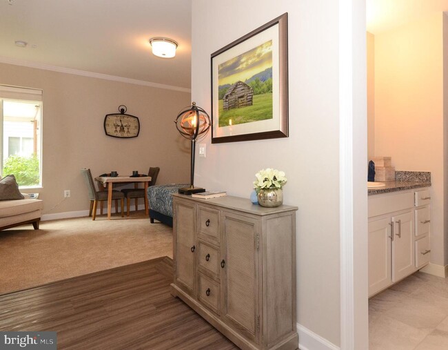 Building Photo - 2222 Colts Neck Rd