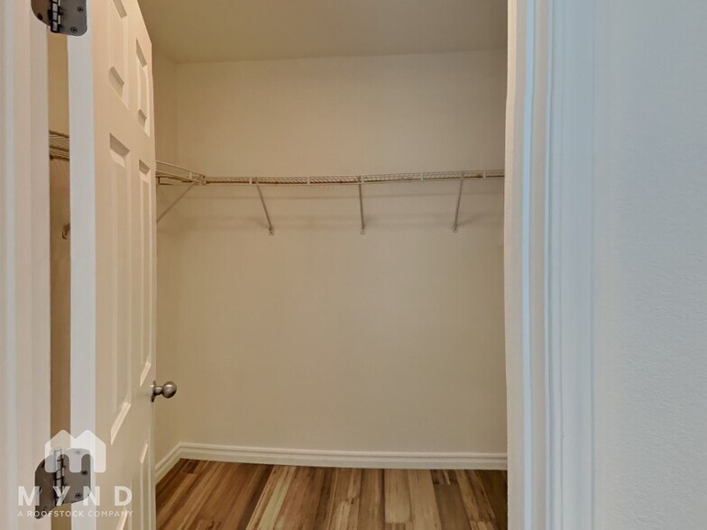 Building Photo - 9322 Boulder Opal Ave