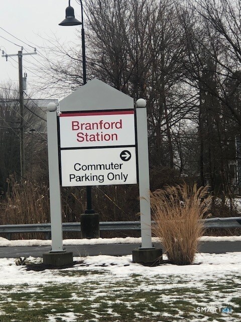 Building Photo - 1 Indian Neck Ave